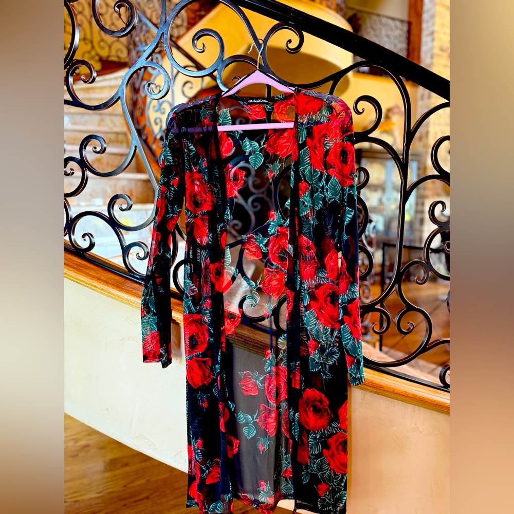 Langford Line Red Roses Black Mesh Duster